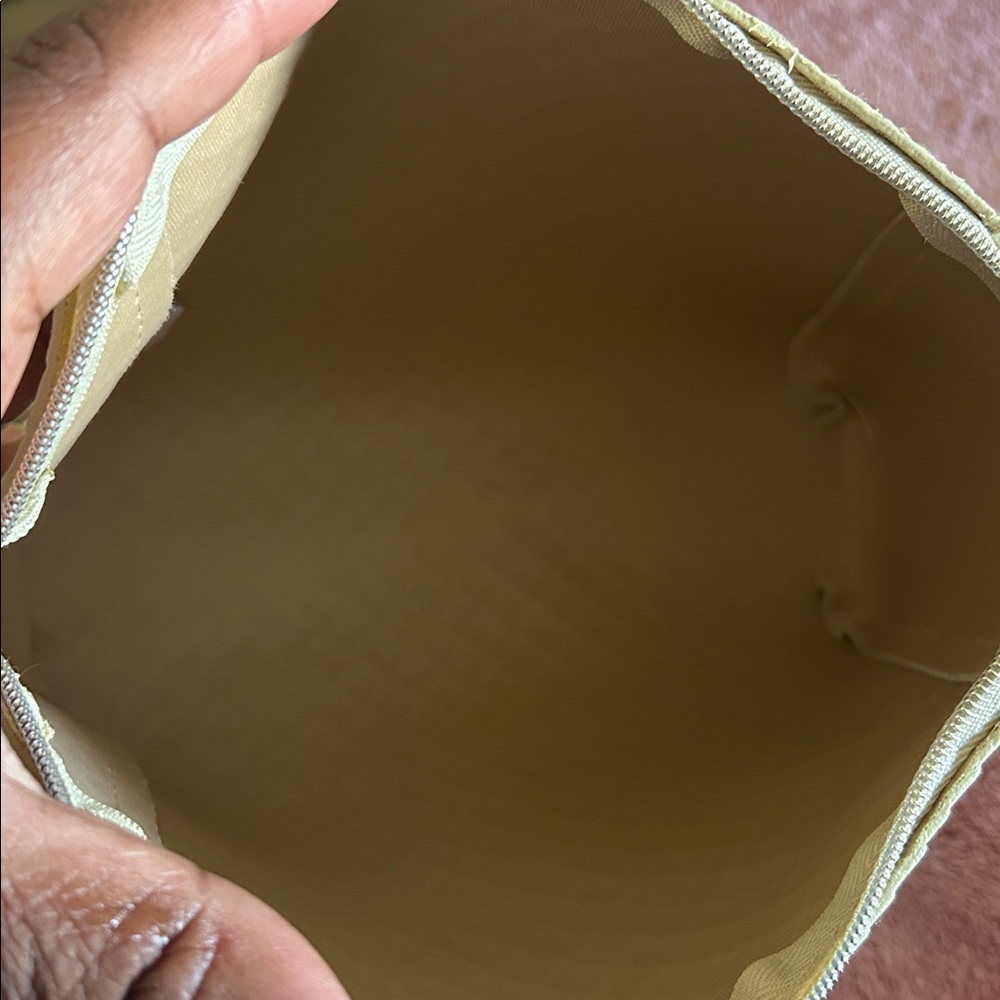 Guess Metallic Gold Textured Pouch - Picture 4 of 4